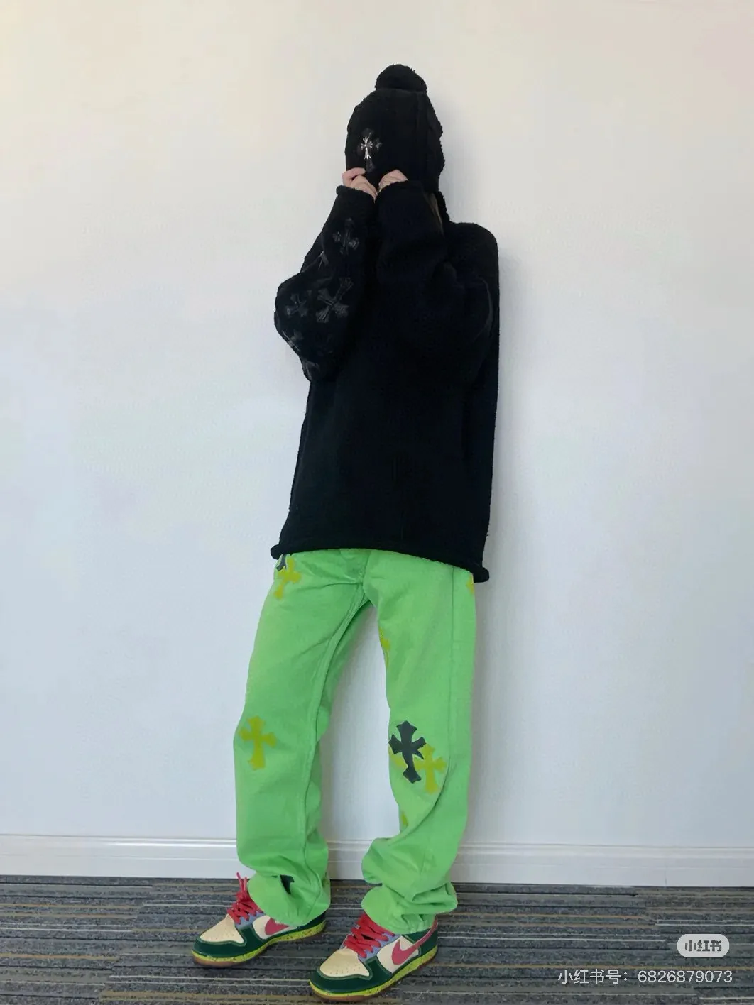 P270 💰 (Top version) Chrome hearts CH green cow king Yang Mi same style sex recods limited green cow jeans Really restores the ultimate texture of Vintage Special Italian cowhide printing and cutting Customized sheepskin three-layer thick line leather The whole body is spliced in heavy water washing process Craftsmen hand-splash ink You can see the details Three-dimensional cutting version Loose and comfortable, not picky about the figure Look taller and thinner Large factory Seiko Original factory quality control Same style for men and women. Can be matched with couples. Versatile recommendation. Must-have jeans for all seasons. Color: green Size: 28-30-32-34 (corresponds to S-M-L-XL)